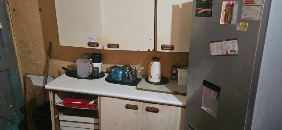 2 Bedroom Property for Sale in Ravensmead Western Cape